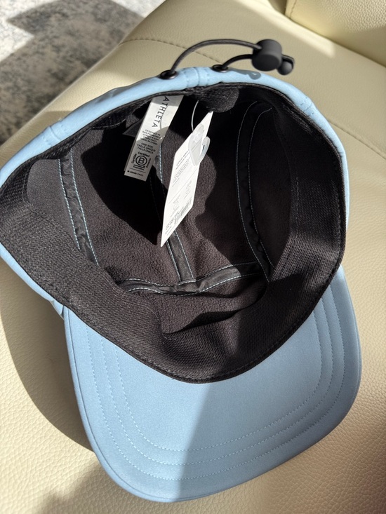 Athleta Cold‎ Weather Train Cap main image 9